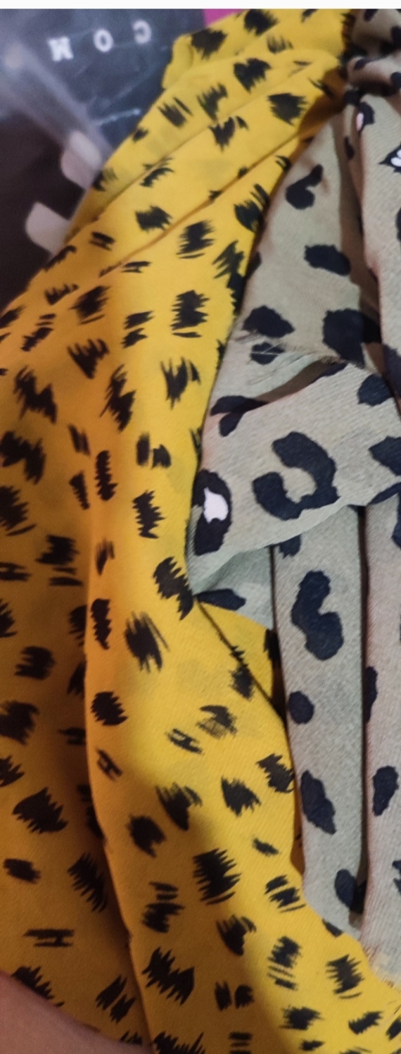 پارچه کرپ پلنگی خردلی شومیزی